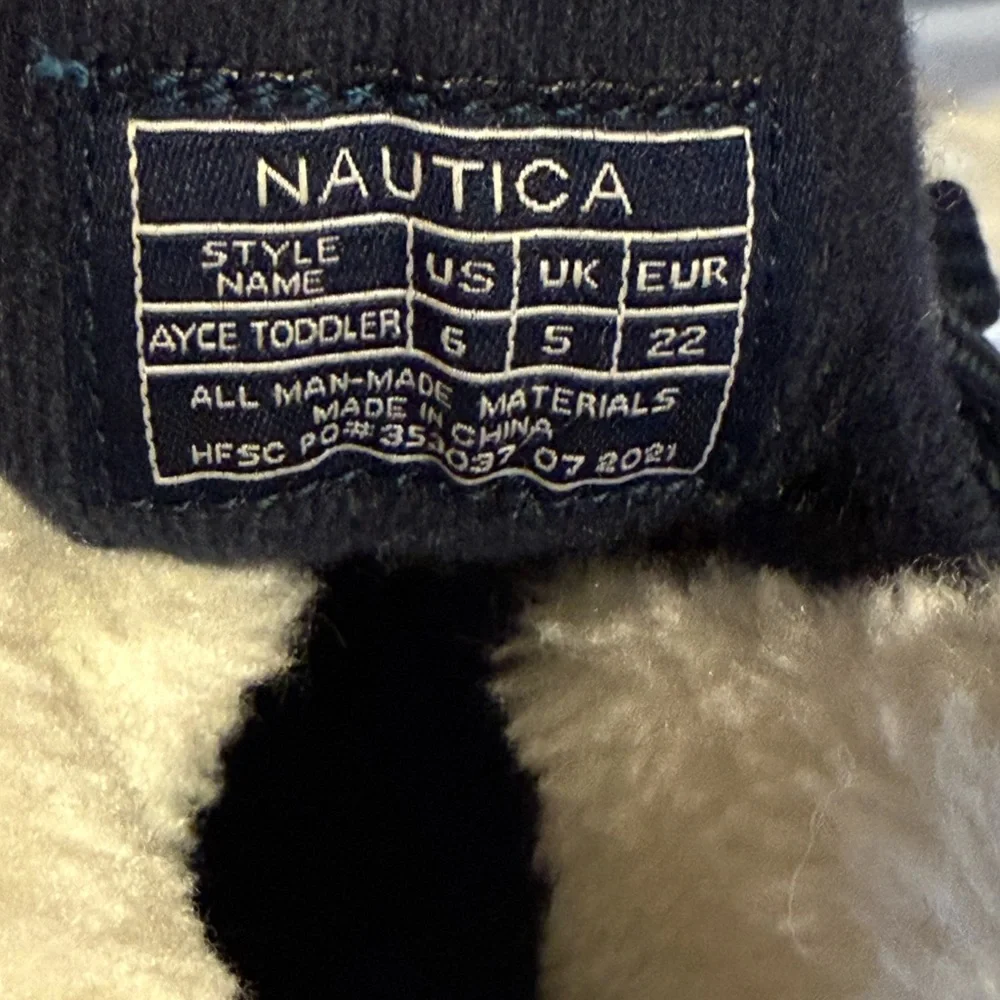 Nautica NWT Sz 6 Toddler Boys Dark Blue Boots Soft White Lining Lace Up (SH026)